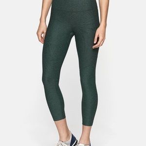 NWT! Outdoor voices tech sweat 7/8 crop leggings